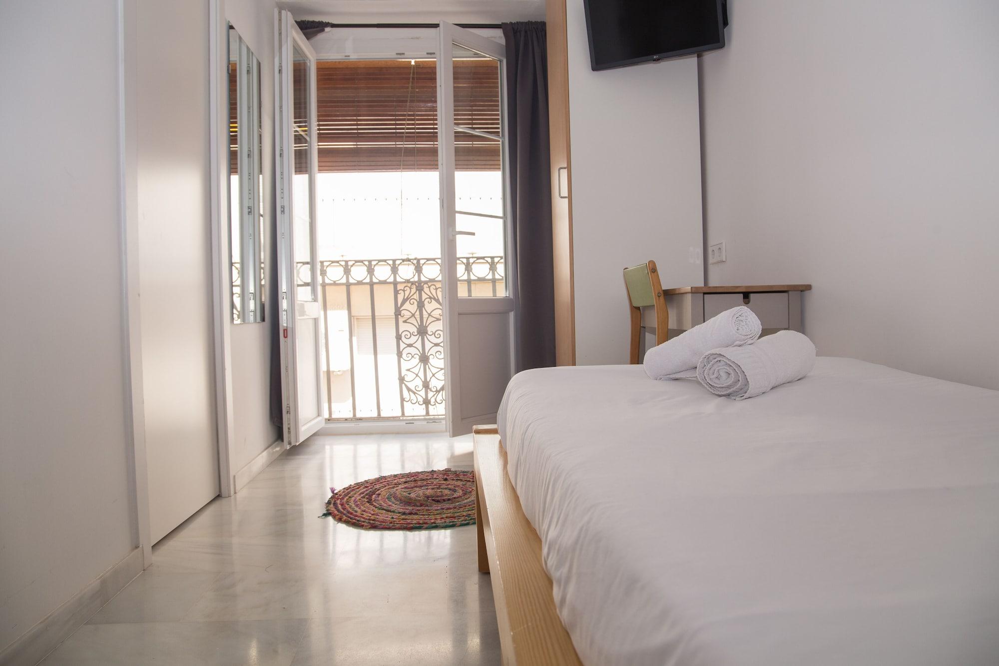 The Nomad Hostel&pension Hostel *