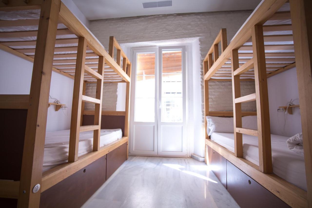 Hostel The Nomad Hostel&pension *