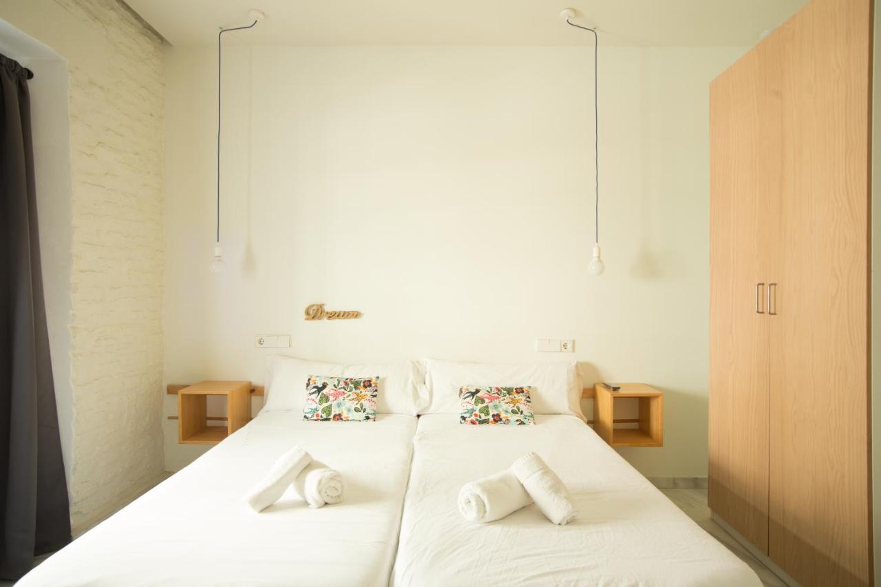 The Nomad Hostel&pension Hostel *