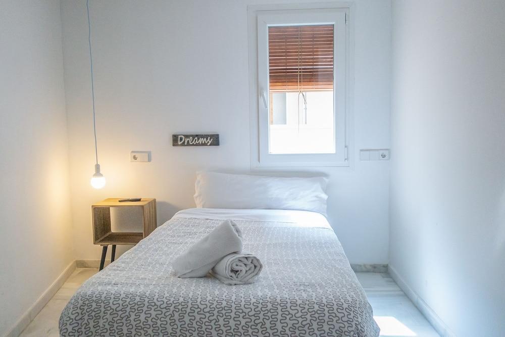 Hostel The Nomad Hostel&pension