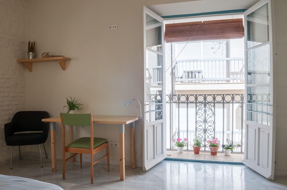 Hostel The Nomad Hostel&pension