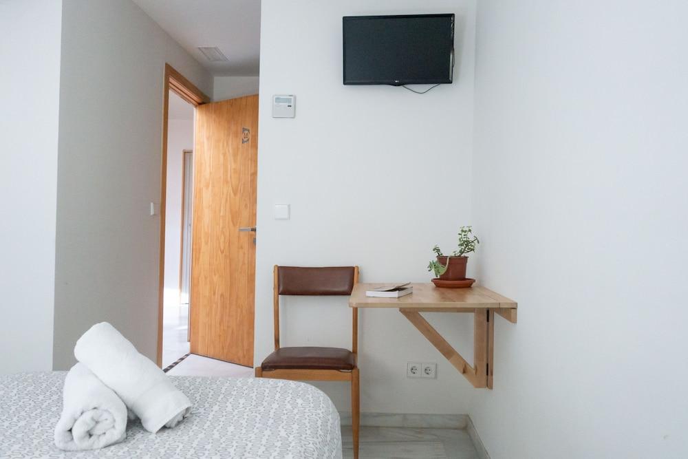 The Nomad Hostel&pension Hostel *
